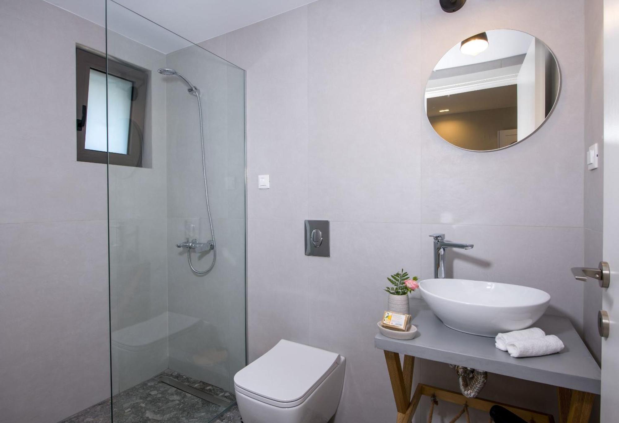 Ferienwohnung Eleanthi Modern Living Galatás Zimmer foto
