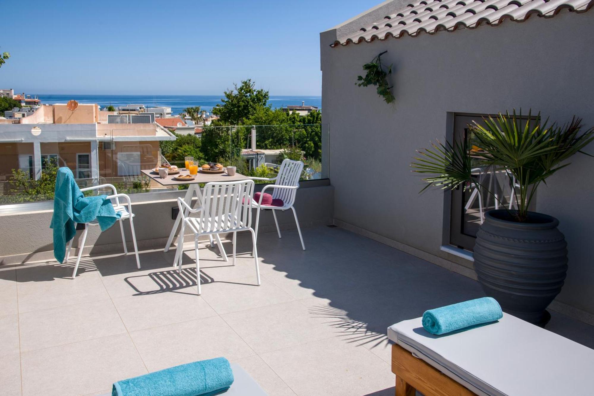 Ferienwohnung Eleanthi Modern Living Galatás Exterior foto